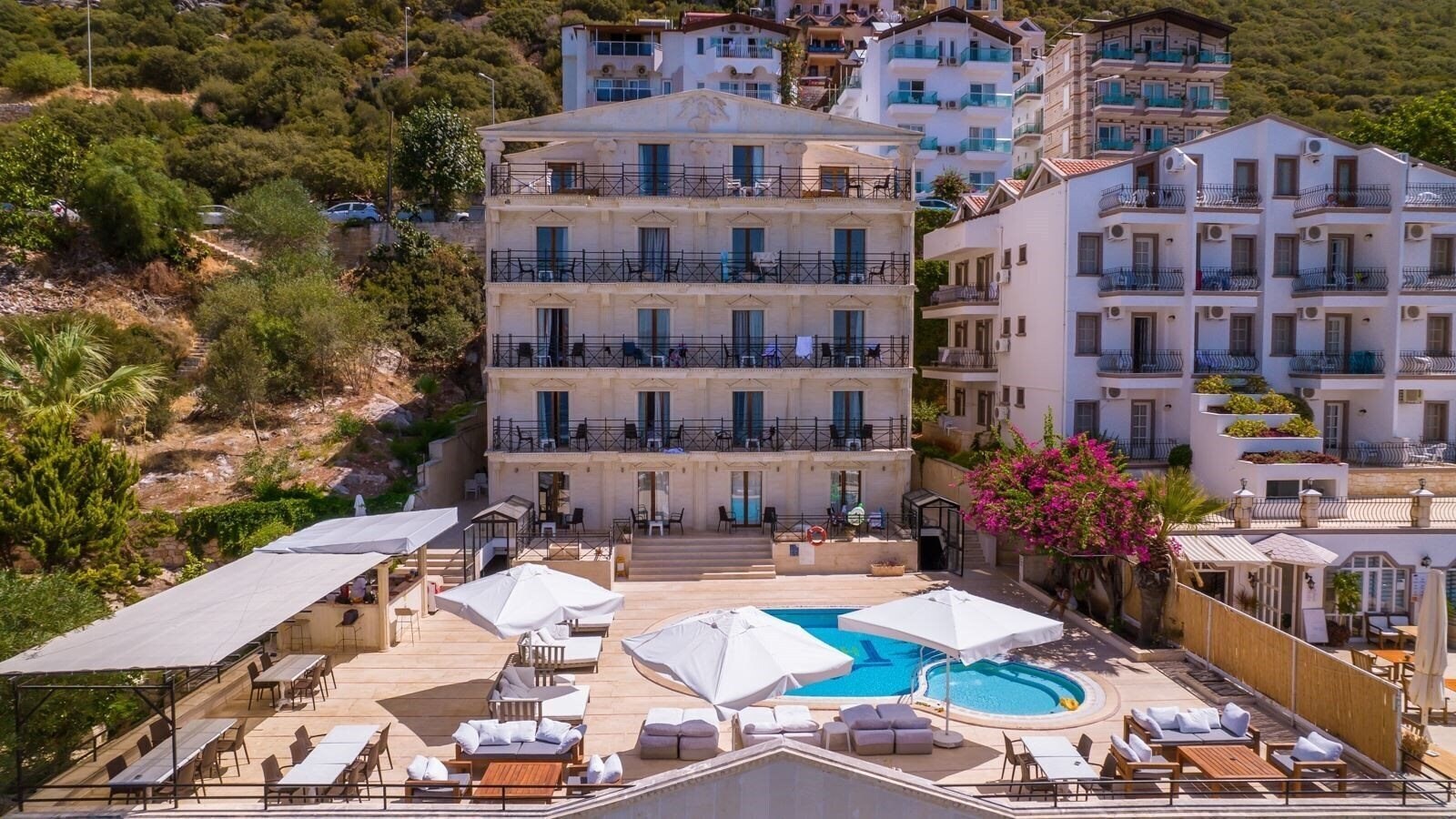 Hera Hotel 3* суреті