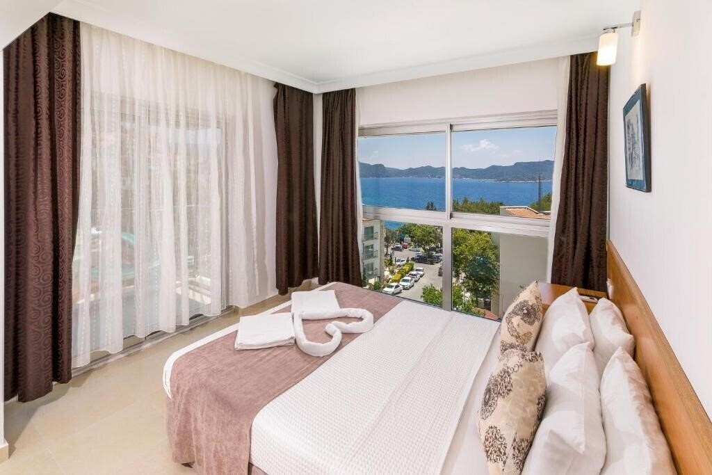 Фото Ekici Hotel 3*