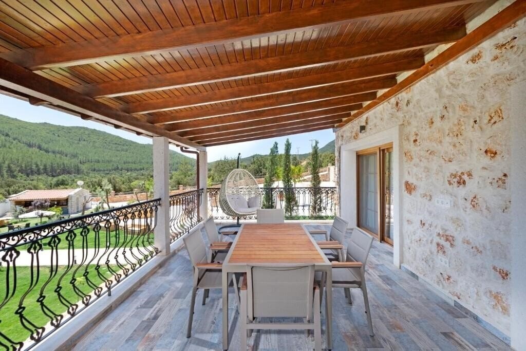 Изображение Kairos Hotel 3*