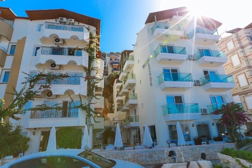 Фото Belinda Hotel 3*