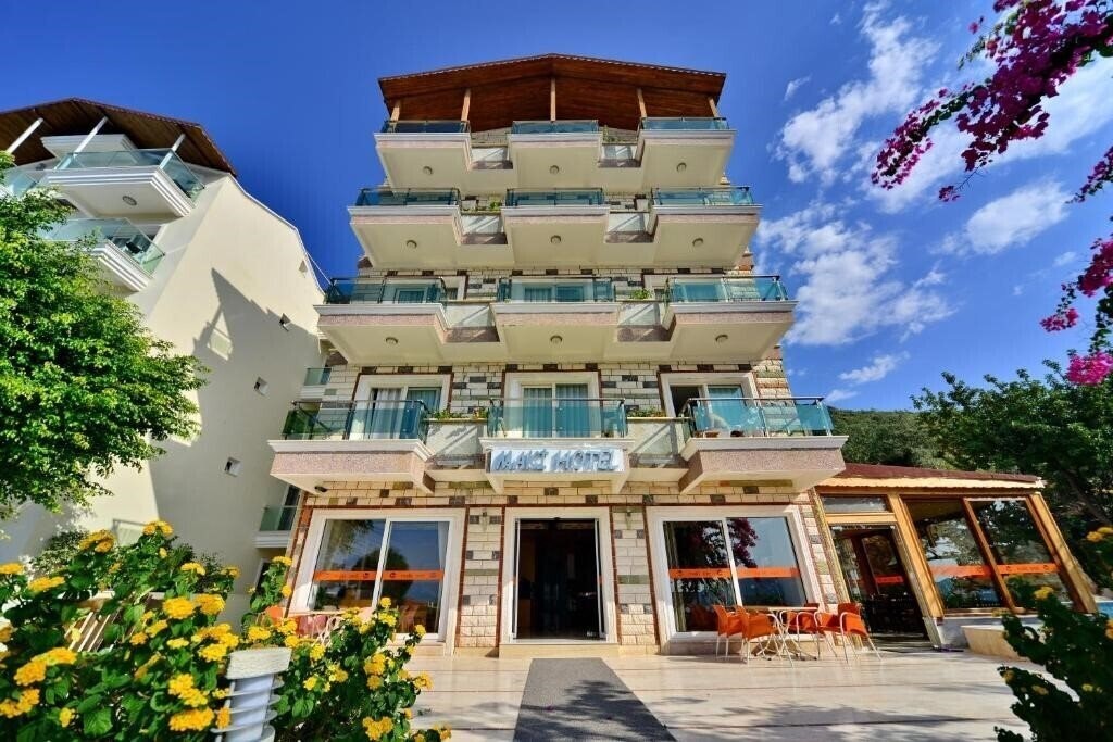 Maki Hotel 1 2* суреті