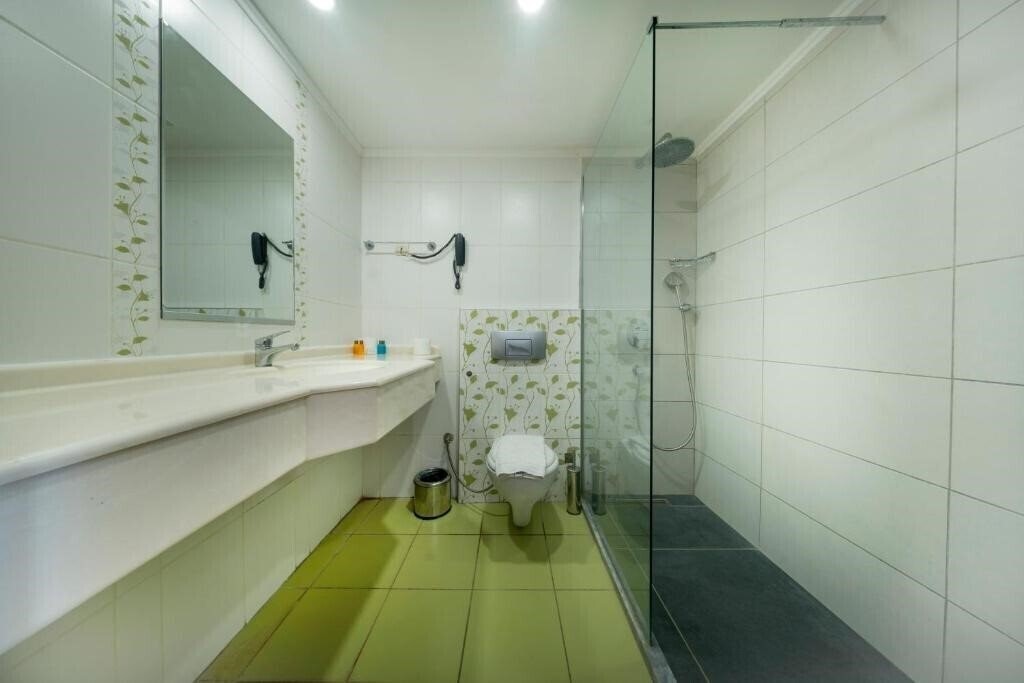 White Lilyum  Hotel 5* фотосуреті