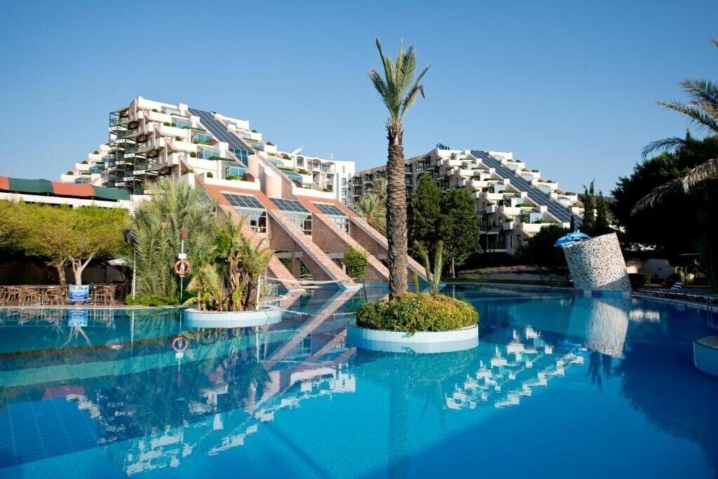 Отель Limak Limra Hotel & Resort 5*