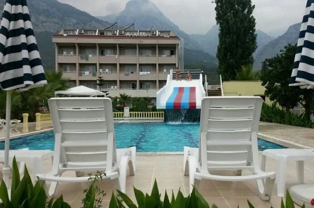 Green Stars Hotel 3* қонақ үйі