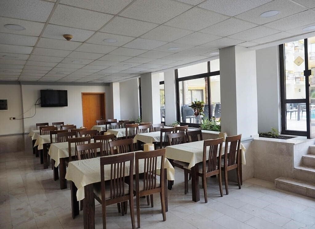 Club Herakles 3* суреті