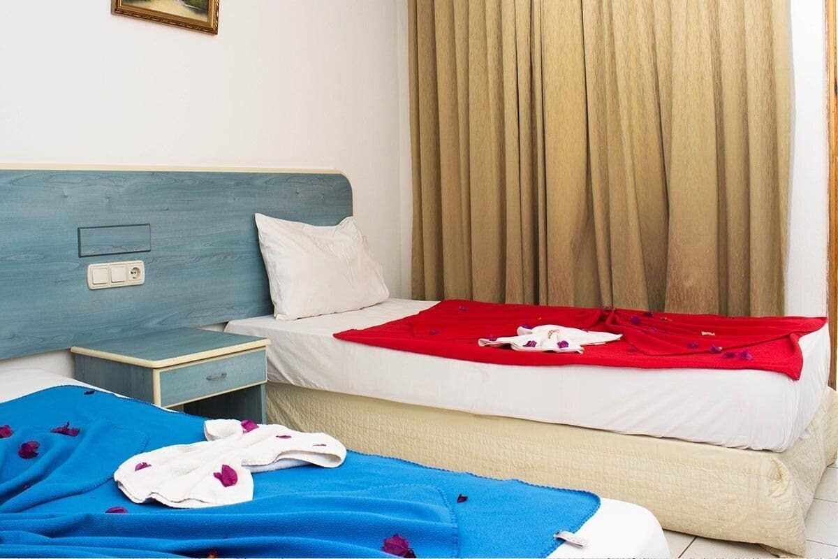 Ares Hotel Kemer 3* фотосуреті