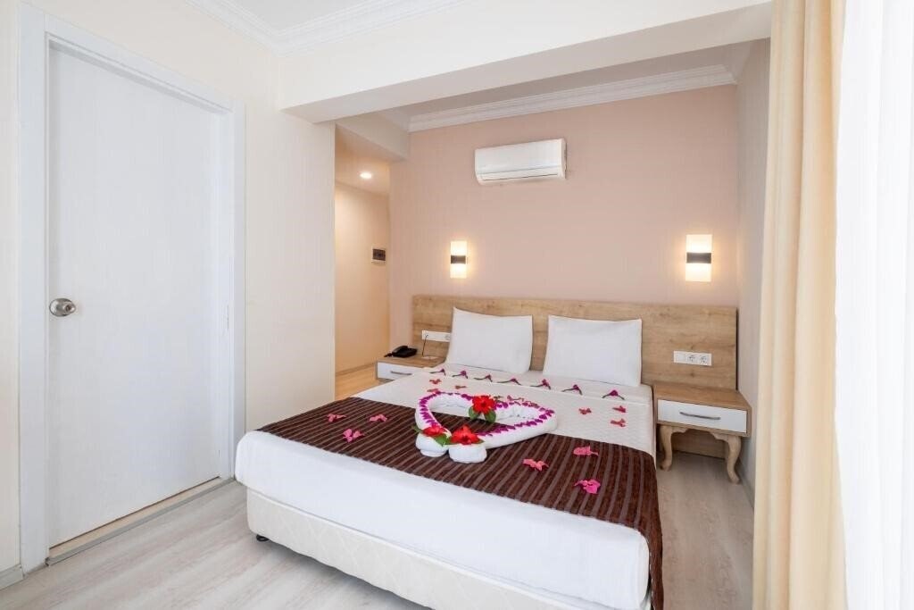 Фото Viking Beach Hotel (ex. Bonn Beach Hotel) 3*