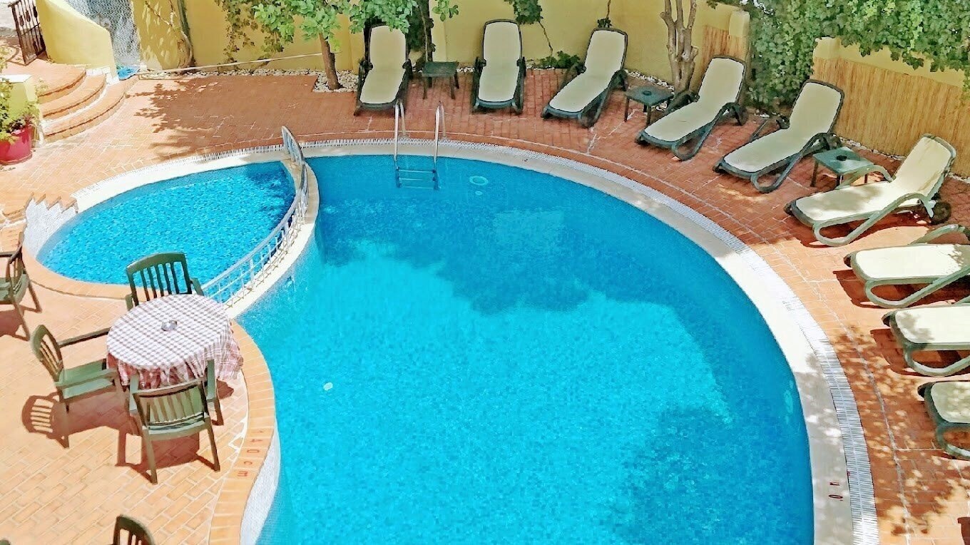 Отель Bade Hotel 3*