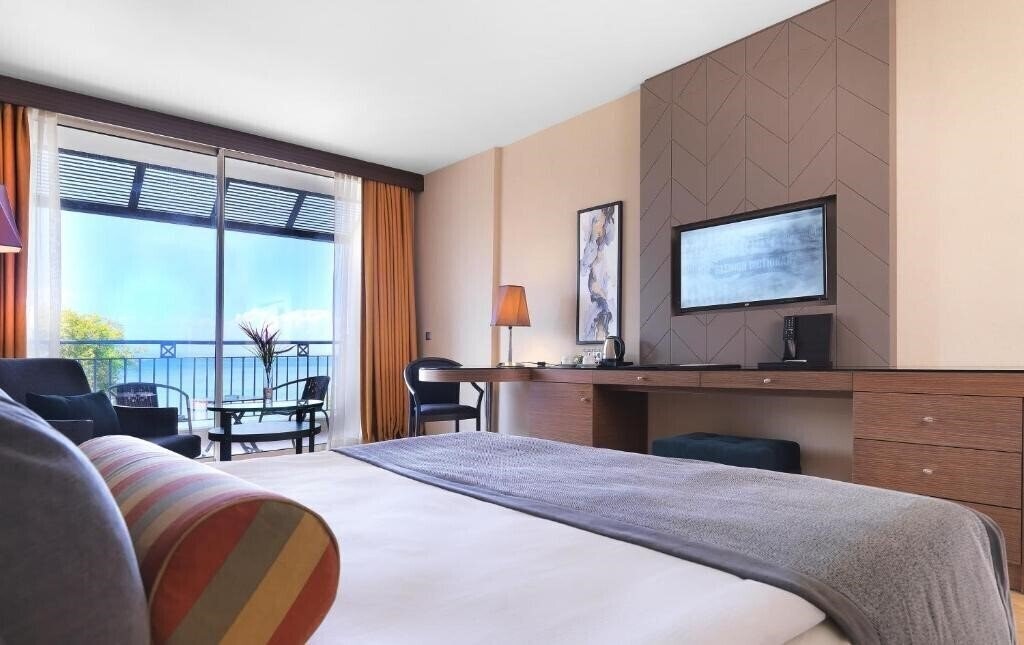 Изображение Imperial Turkiz Resort Hotel 5*