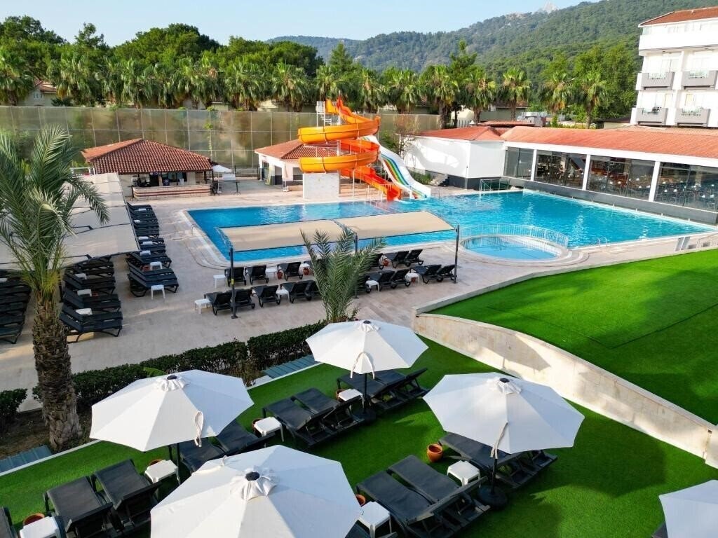 Изображение Transatlantik Beach Hotel 4*
