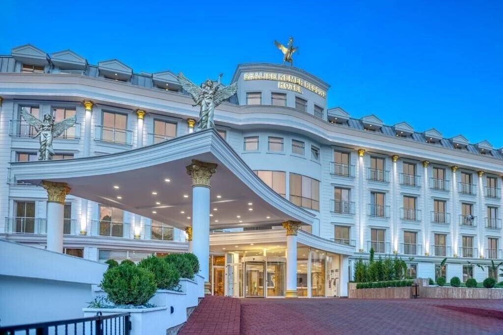 Sealife Kemer Resort Hotel (ex. PGS Rose Residence Beach) 5* қонақ үйі