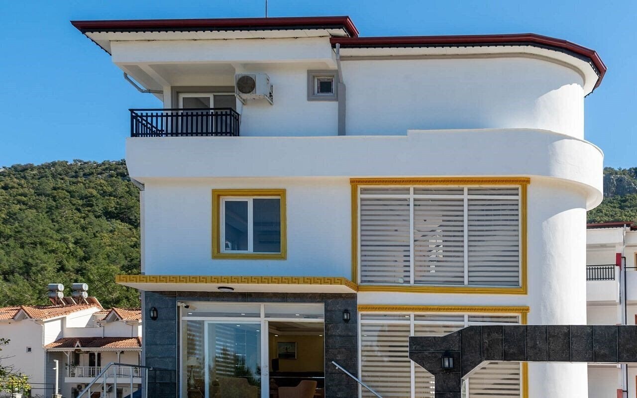 Elijah Hotel 3* фотосуреті