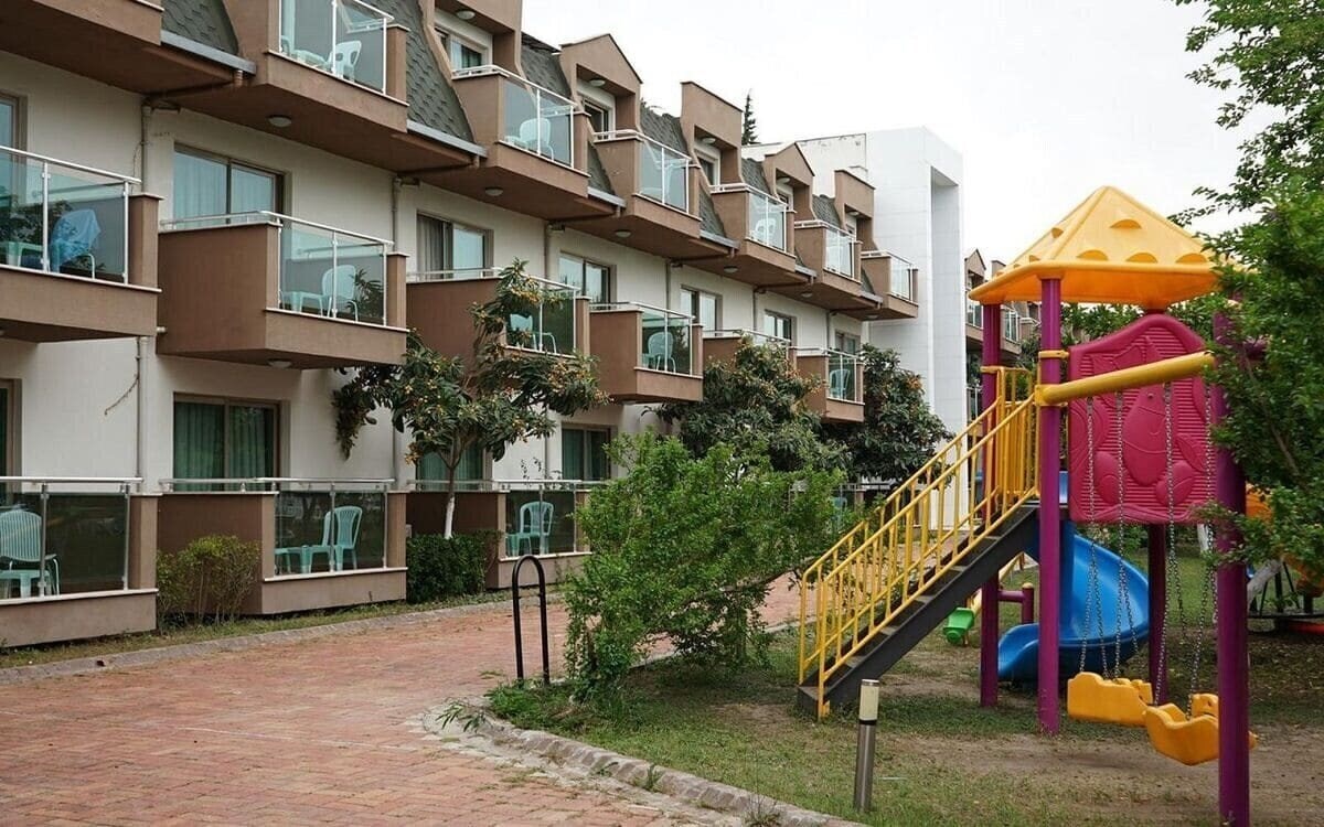 The Nix Hotel Kemer (ex. Omorfi Garden Resort Hotel, Beralisa Family Garden Resort Hotel, Monna Roza Garden Resort) 4* суреті