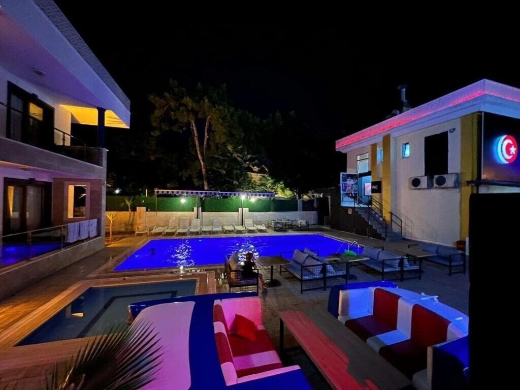 Фото Kemer Rich Suit Hotel 4*