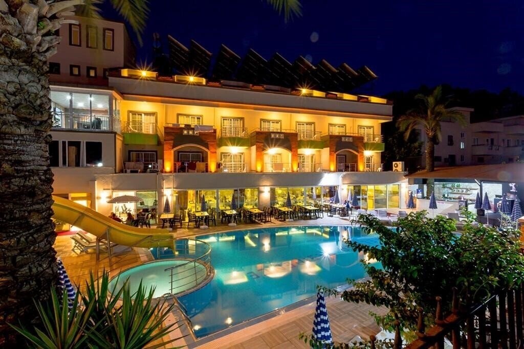 Фото Rich Melissa Hotel & SPA 4*