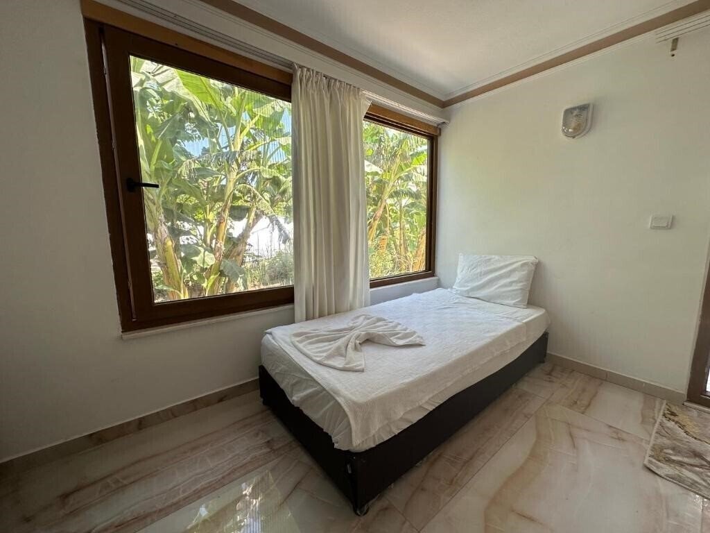 Фотография Kiris Garden Hotel 3*