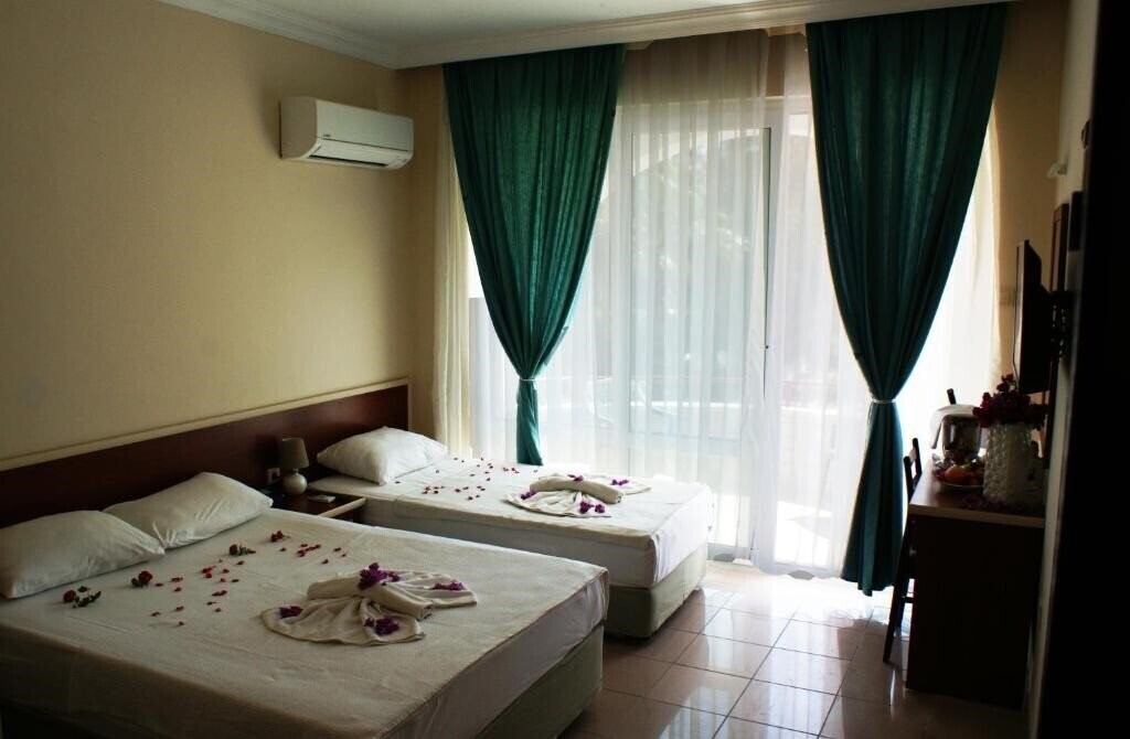 Фото Kemer Hotel Antalya 3*