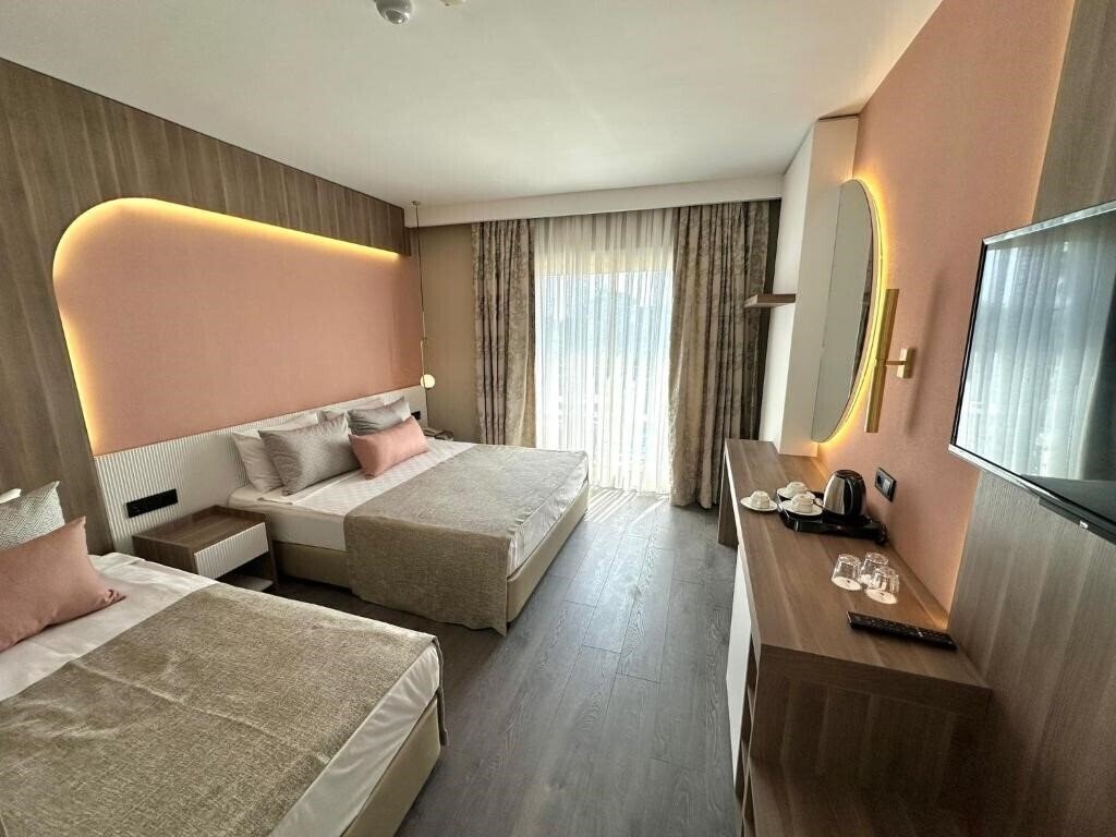 Фото L'Oceanica Beach Resort 5*