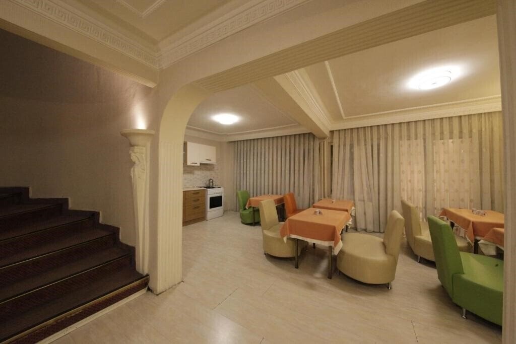 Sato 3* фотосуреті