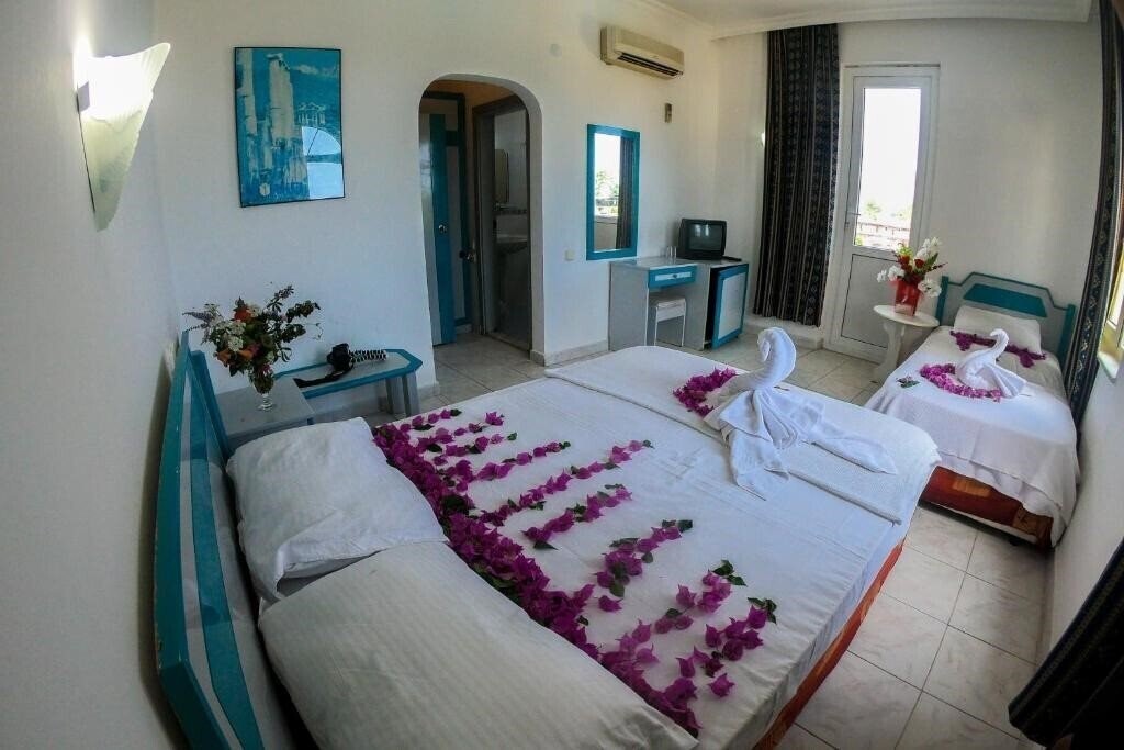 Marin Hotel 3* фотосуреті