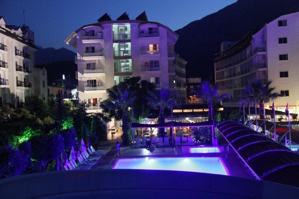 Bona Dea Beach 3* суреті