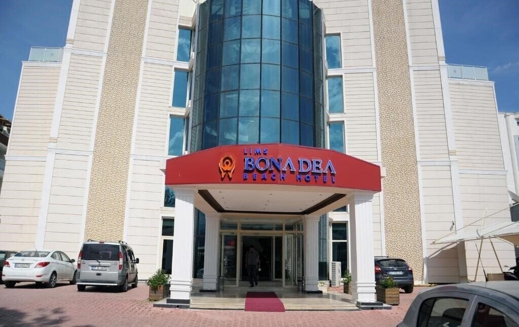 Bona Dea Beach 3* фотосуреті