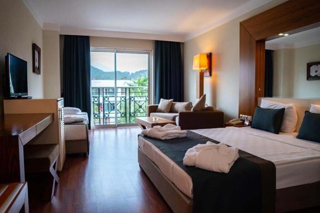 Фото Meder Resort Hotel 5*