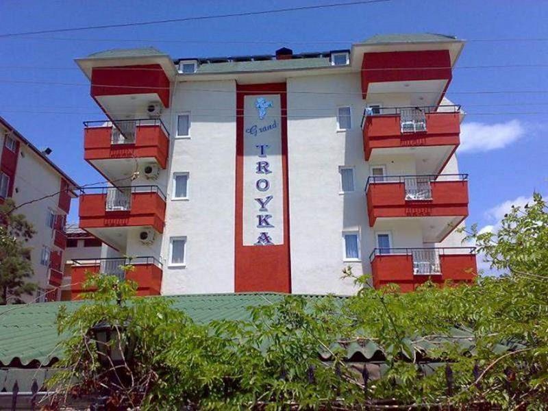 Club Family Garden (ex. Club Troyka Garden) 3* қонақ үйі