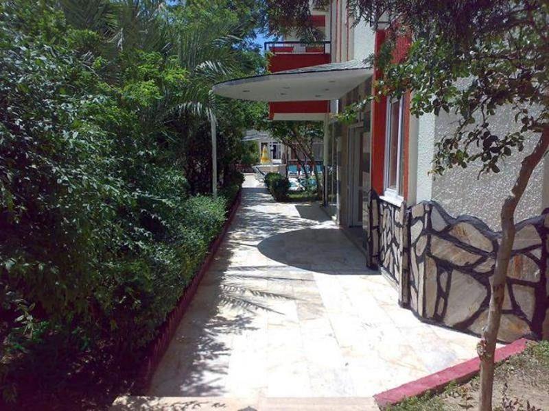 Club Family Garden (ex. Club Troyka Garden) 3* фотосуреті