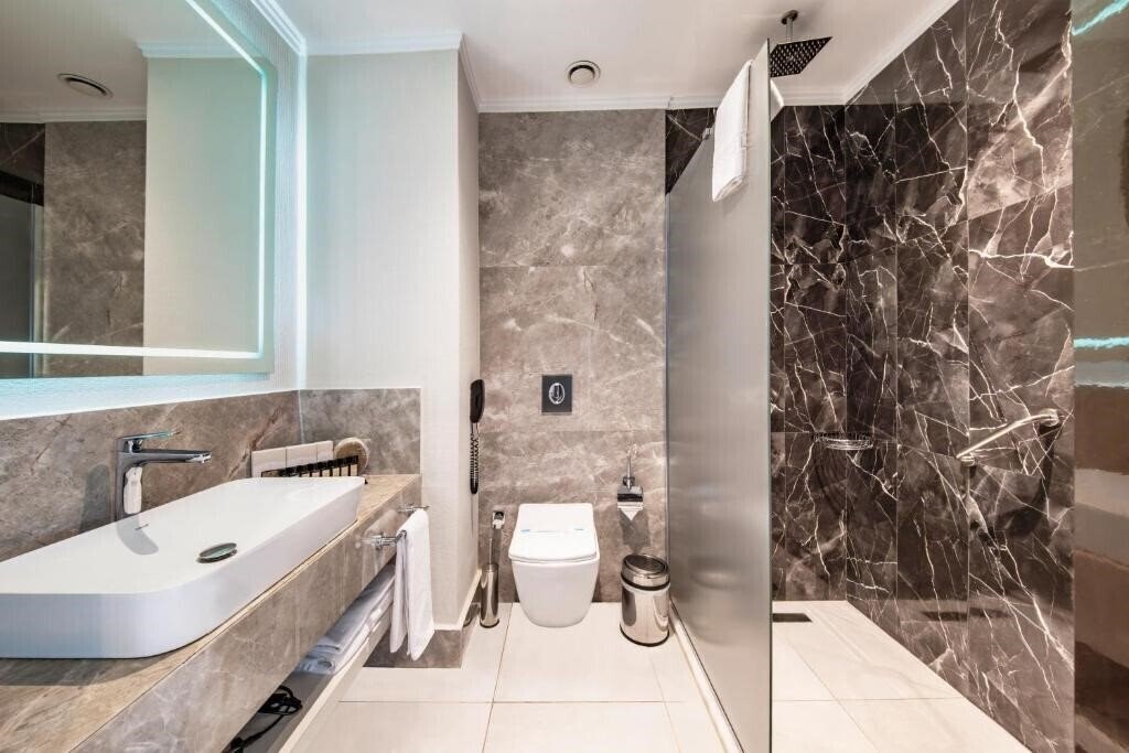 Фотография Serenity Queen Hotel 5*