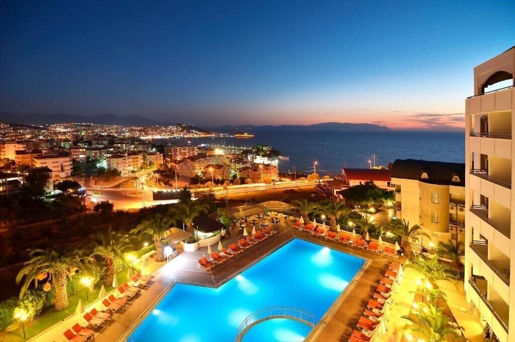 Panorama Hill Hotel 4* фотосуреті