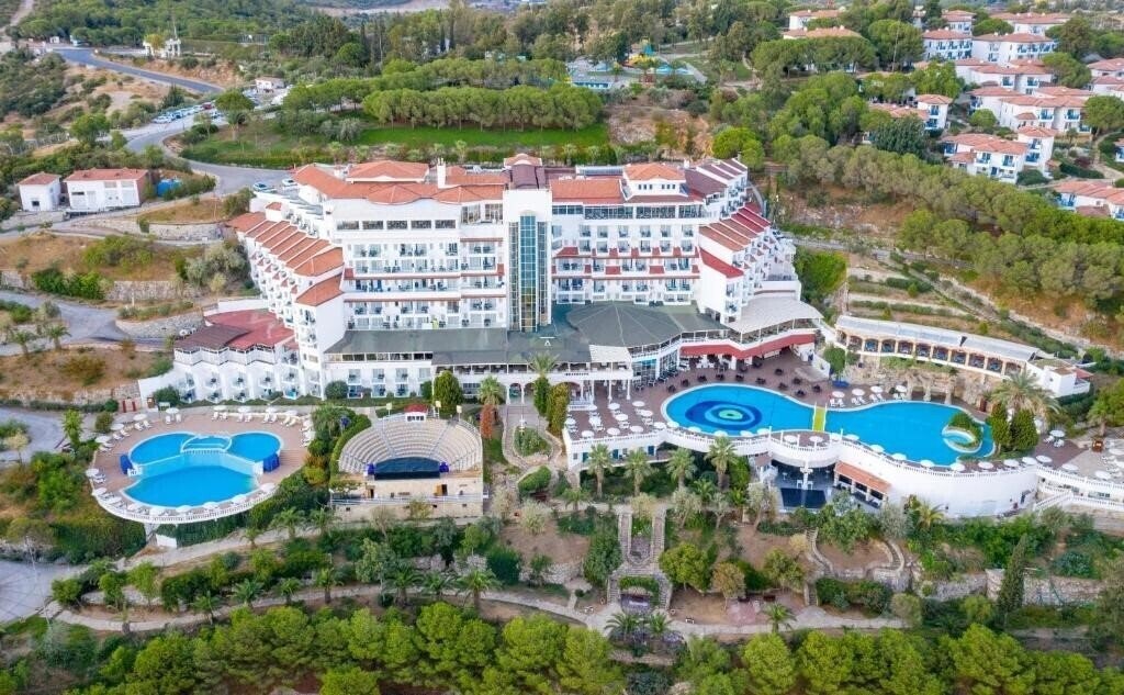 Отель Asteria Ephesus Kusadasi 5*