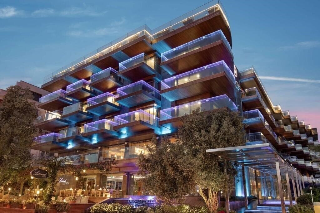 Doubletree by Hilton Kusadasi 5* қонақ үйі