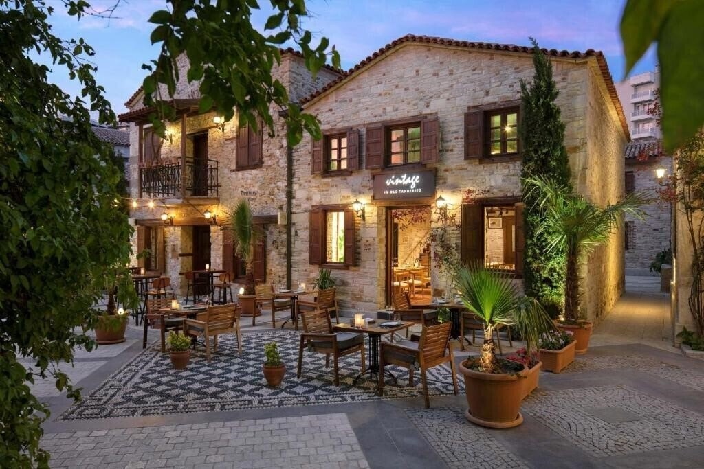 Doubletree by Hilton Kusadasi 5* фотосуреті