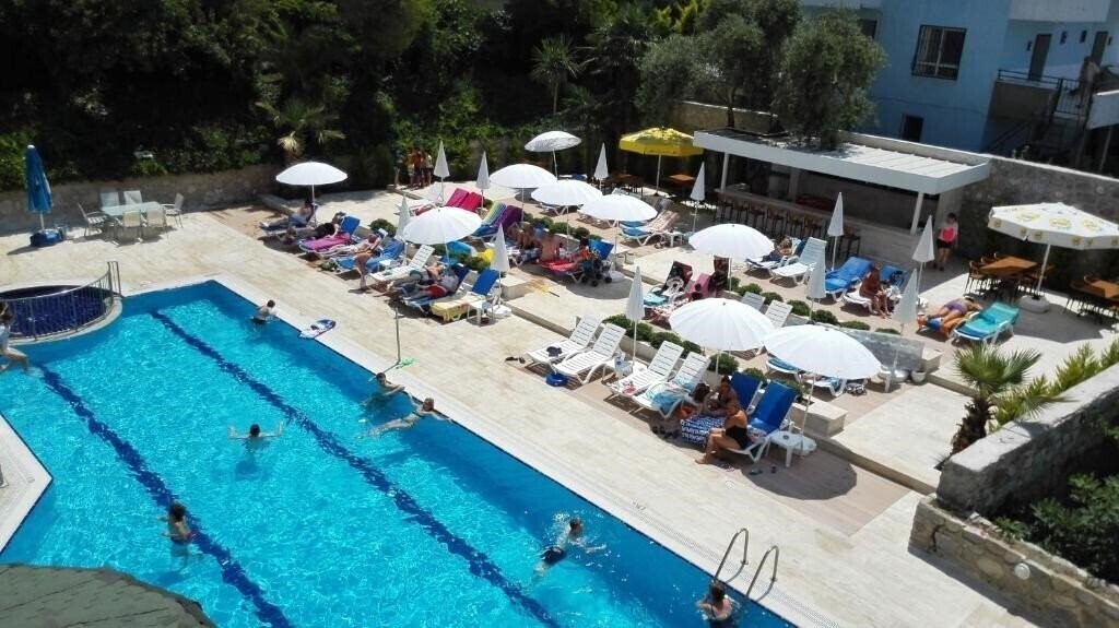 Картинка Happy Apart 3*