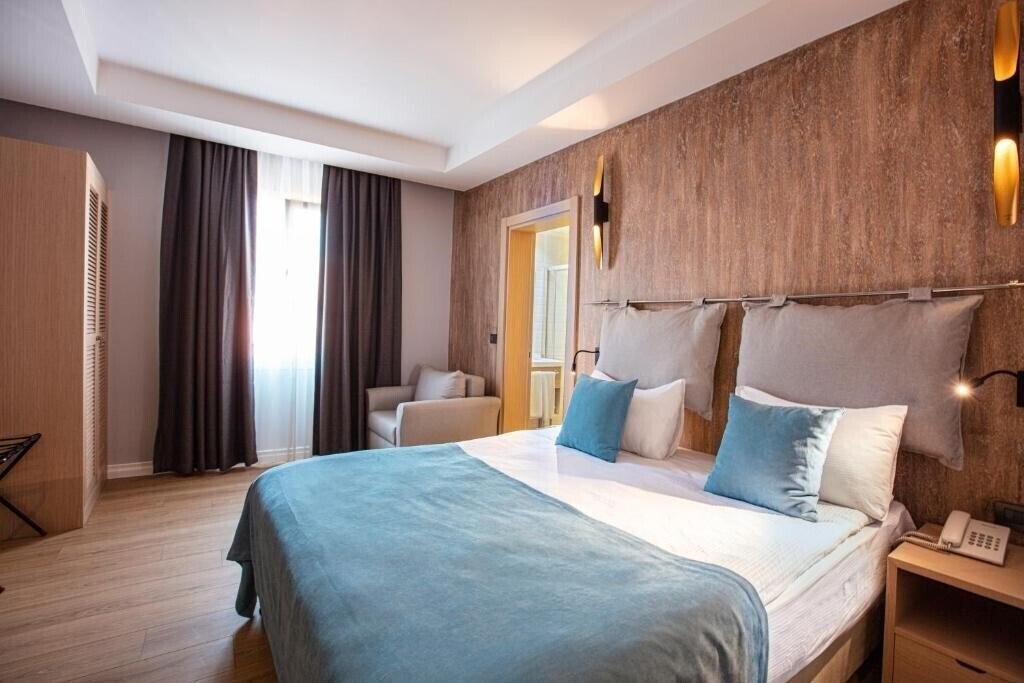 Eliada Hotel 3* фотосуреті