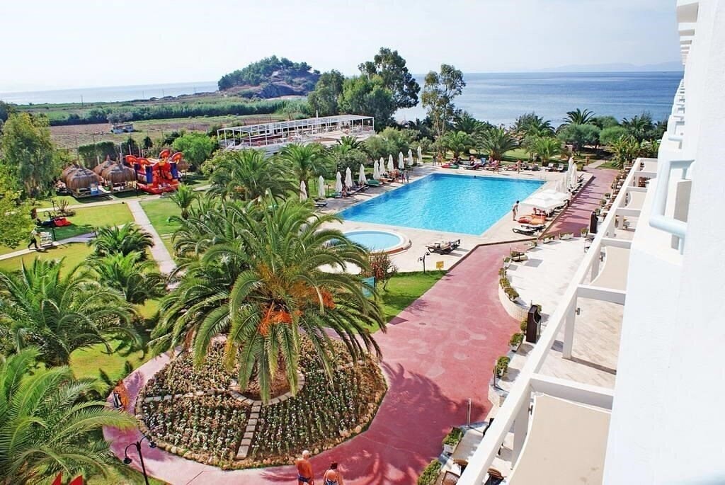 Ladonia Hotels Kesre 5* фотосуреті