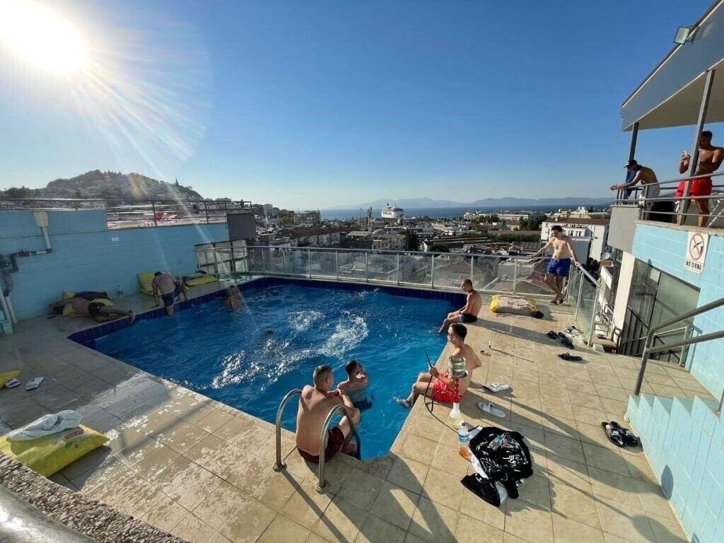 Cagdas Hotel 2* қонақ үйі