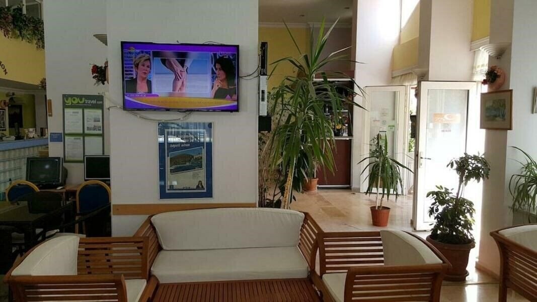 Golden Moon Apart Hotel 3* суреті