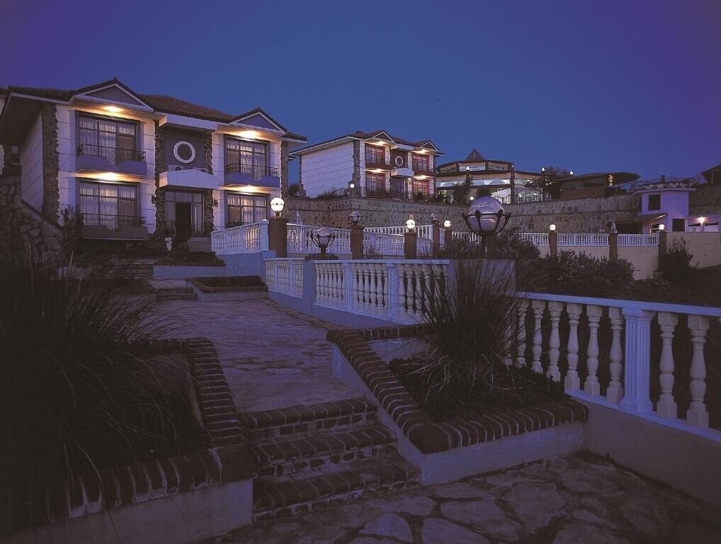 Nysa Hotel 4* фотосуреті