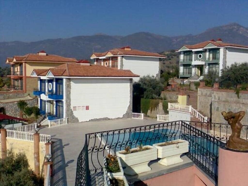 Nysa Hotel 4* суреті