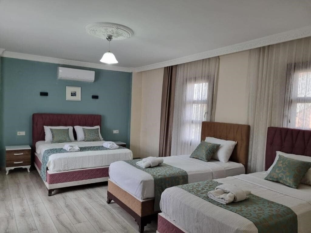 Sezgin Boutique Hotel (ex. Pension, Guesthouse) 3* қонақ үйі