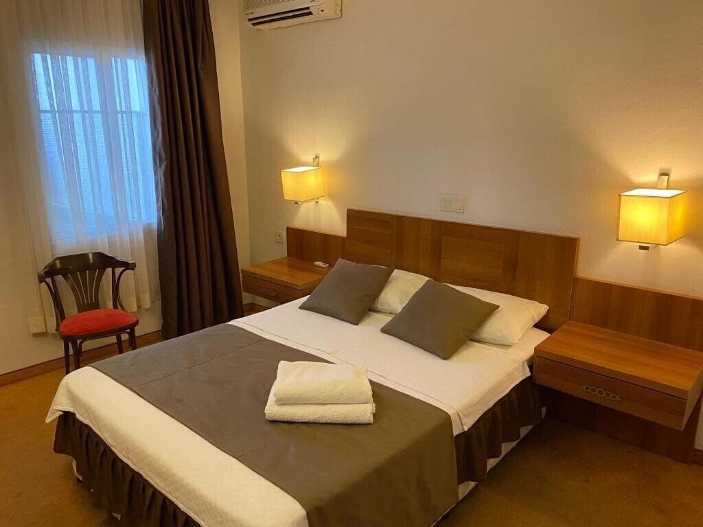 Melis Hotel 3* фотосуреті