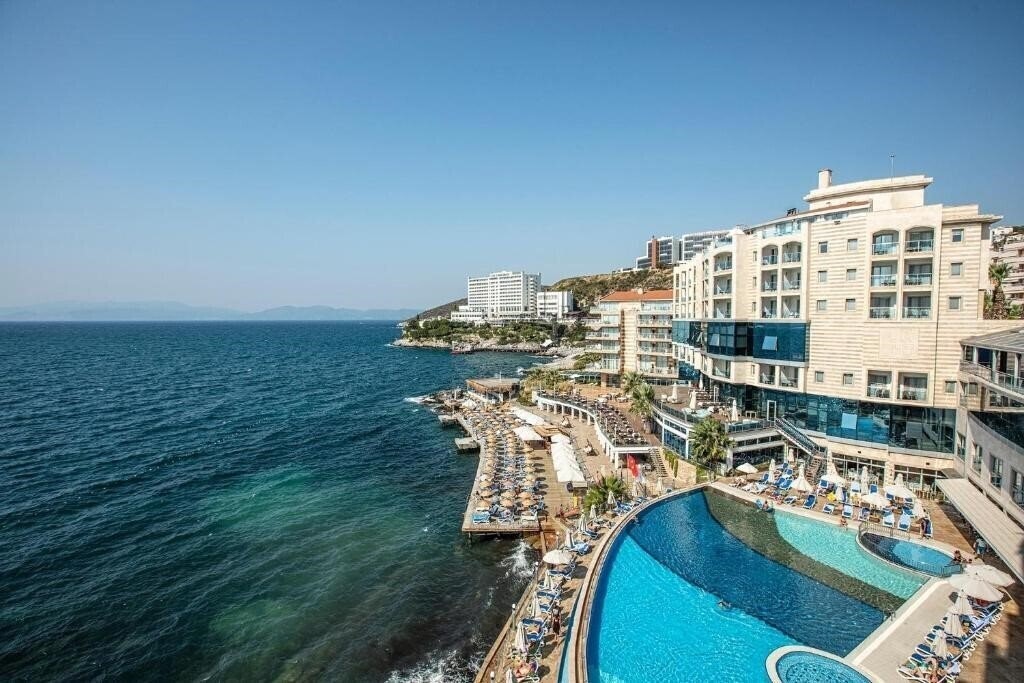 Фотография Charisma De Luxe Hotel 5*