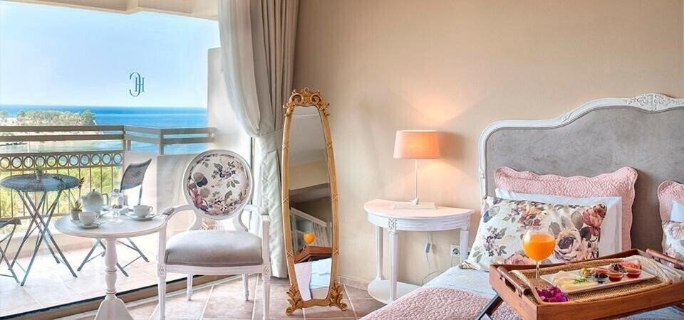 Carina 3* суреті