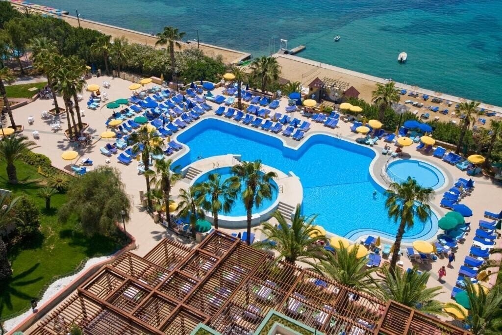 Fantasia Hotel DeLuxe 5* фотосуреті