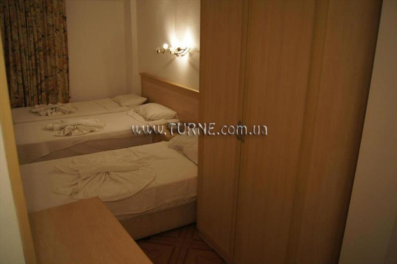 George Dragon Hotel 2 2* суреті