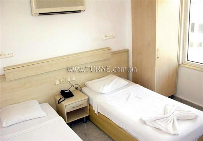 Отель Club Seven Hotel 3*