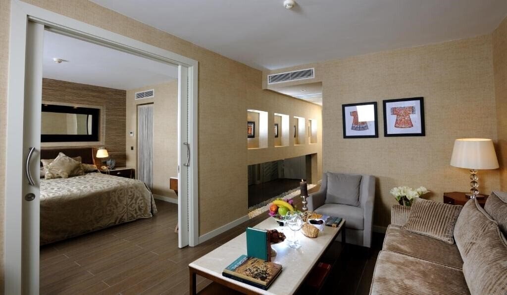 Фотография Elegance Hotels International 5*