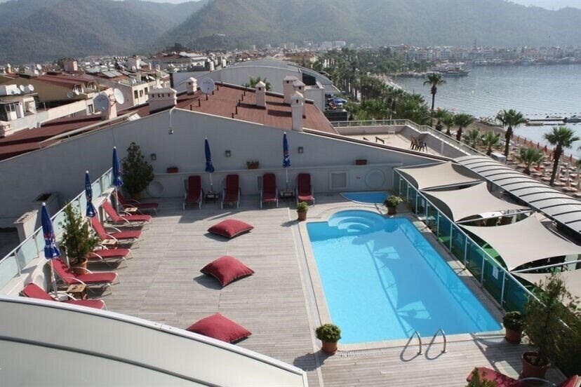 Royal Maris Hotel 4* қонақ үйі